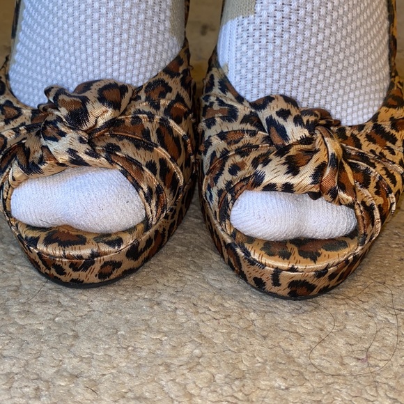 Forever 21 heels - Picture 8 of 9